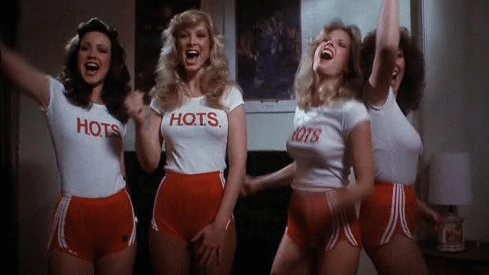 Imagen de chicas-de-fraternidad-en-la-bolera-juego-infernal