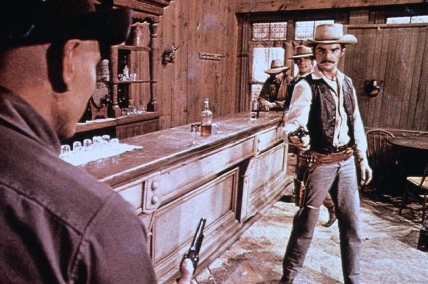 Yul Brynner en Almas de metal