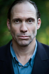 picture of actor Steve Le Marquand