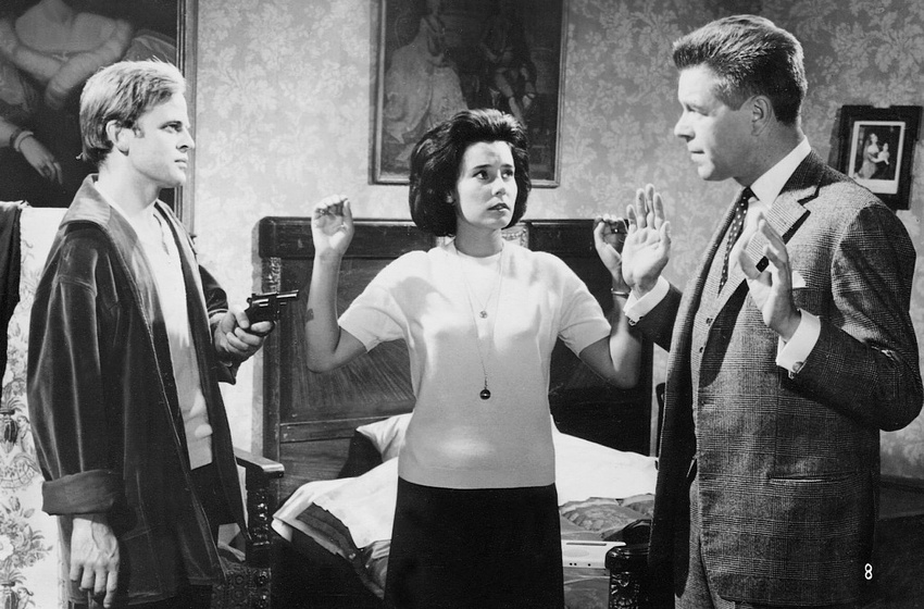 Klaus Kinski, Heinz Drache y Corny Collins en El Pañuelo Asesino