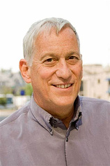 photo of person Walter Isaacson