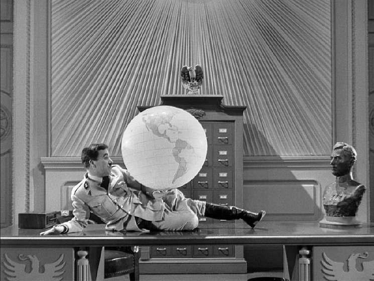 Charles Chaplin en El Gran Dictador