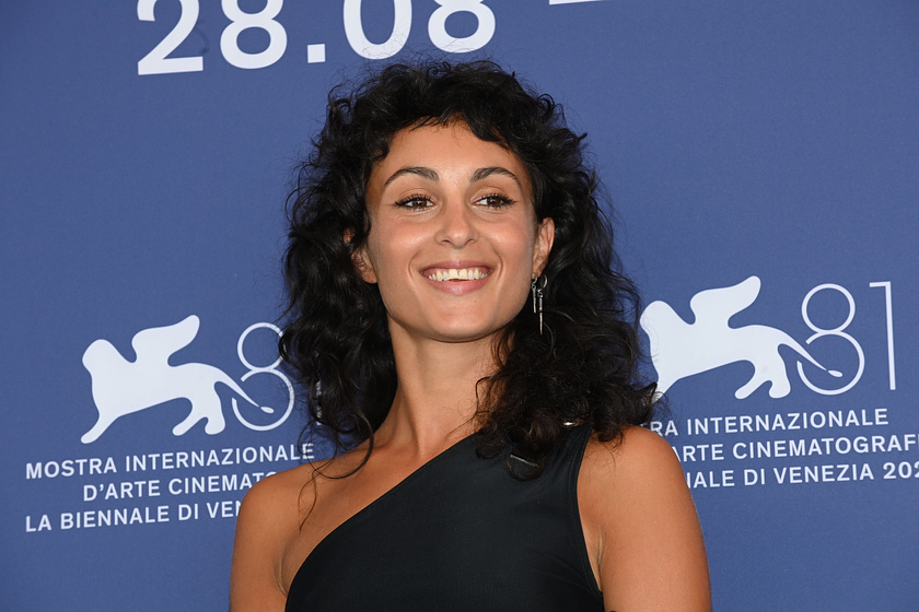 Barbara Pravi en Finalement (Festival de Venezia. Septiembre 2024)