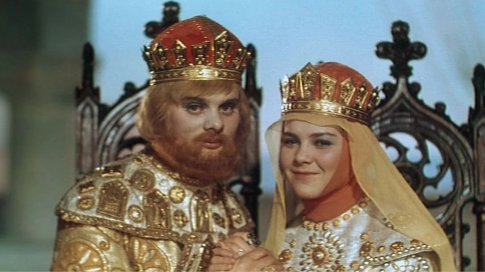 Larisa Golubkina y Vladimir Andreyev en el-cuento-del-zar-saltan