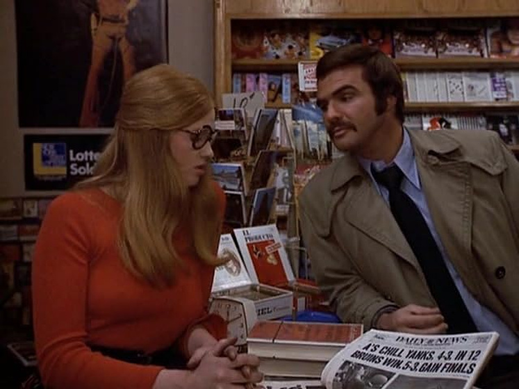 Burt Reynolds en Shamus, Pasión por el Peligro