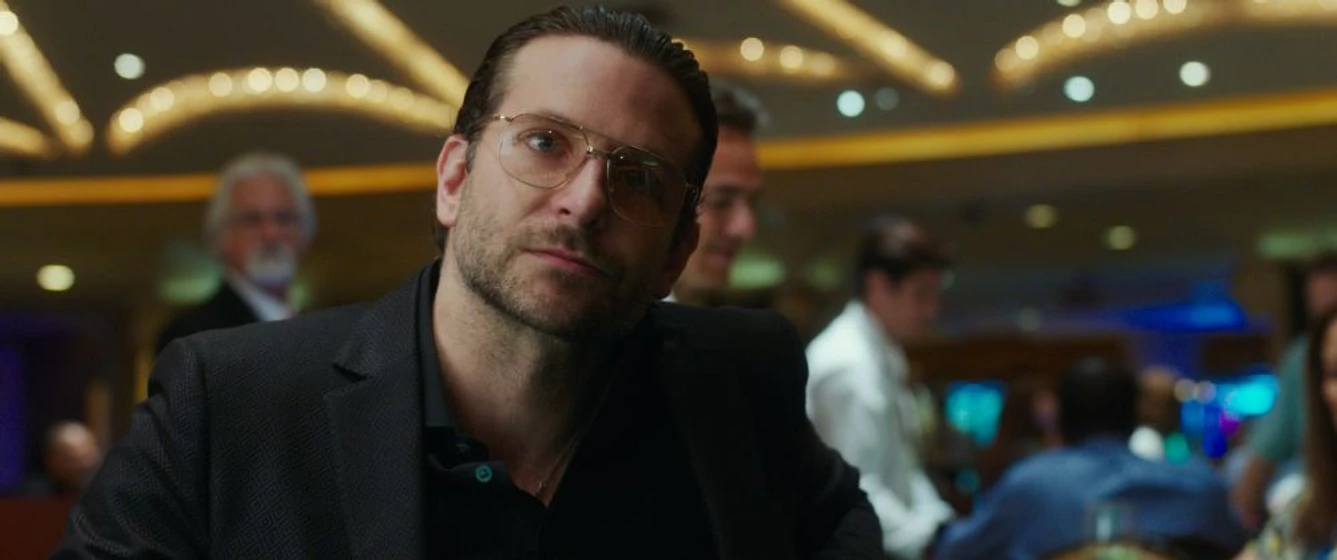Bradley Cooper en juego-de-armas