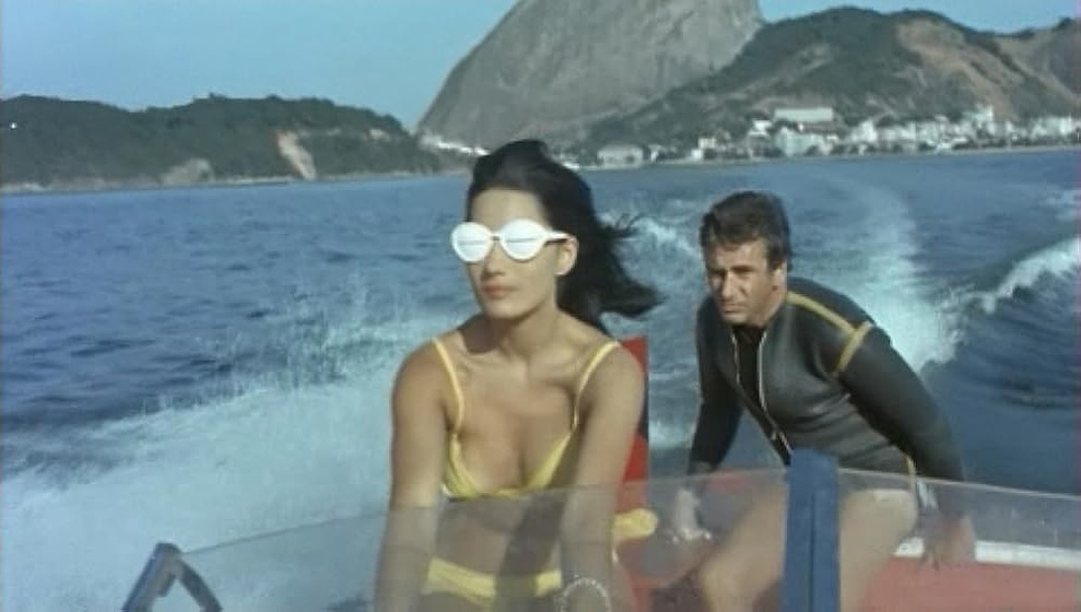 Richard Wyler y Flavia Balbi en Dick Smart 2.007