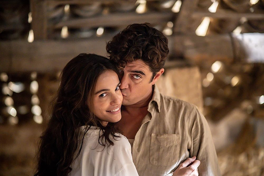 Riccardo Scamarcio y Gaia Bermani Amaral en el-ultimo-de-los-paradiso