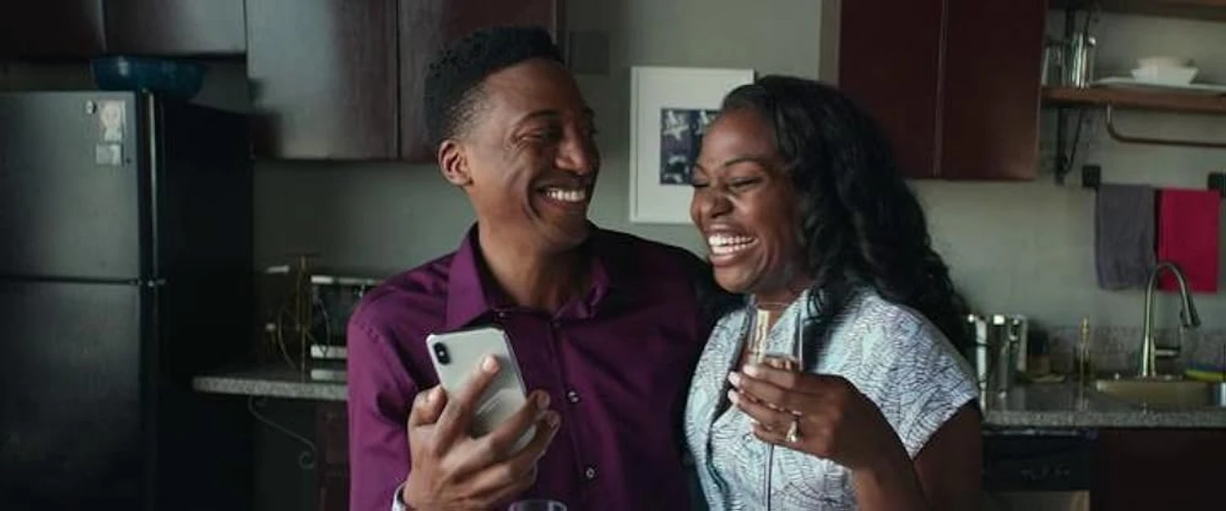 Laci Mosley y Zora Bikangaga en el-ano-de-las-bodas