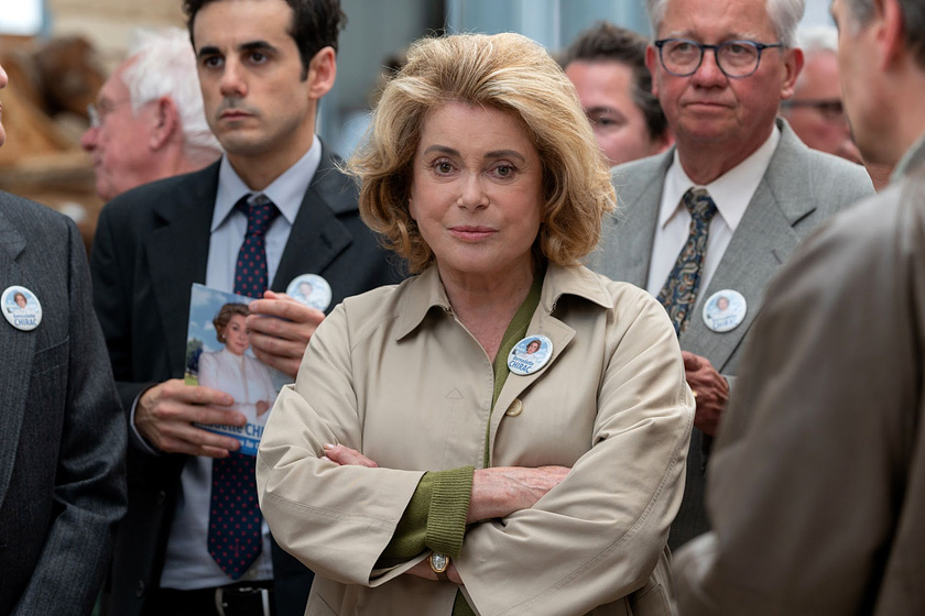 Catherine Deneuve en La Mujer del Presidente