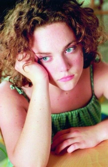 Madeleine Besson en tres-solteros-y-un-biberon-18-anos-despues