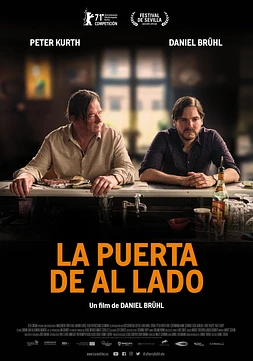 poster of movie La Puerta de al lado