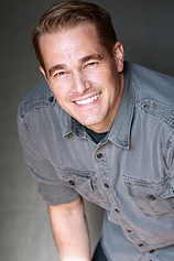 picture of actor Ethan McDowell