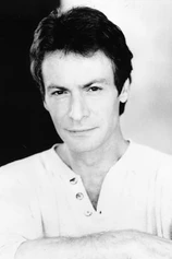 photo of person Robin Sachs