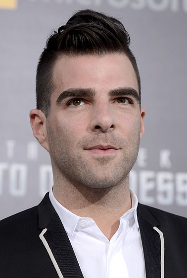 Zachary Quinto en Star Trek. En la oscuridad (Premiere en Los Angeles. Mayo 2013)