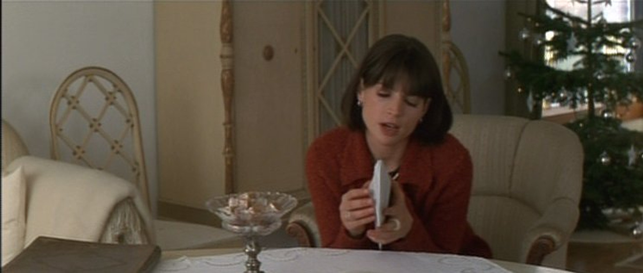 Julia Ormond en Smila: Misterio en la Nieve