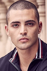 picture of actor Benjamin Levy Aguilar