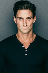 picture of actor Jonathan LaVallee