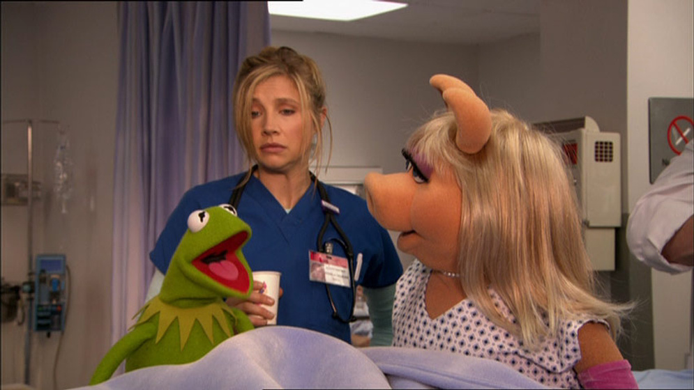 Sarah Chalke en los-telenecos-en-navidad