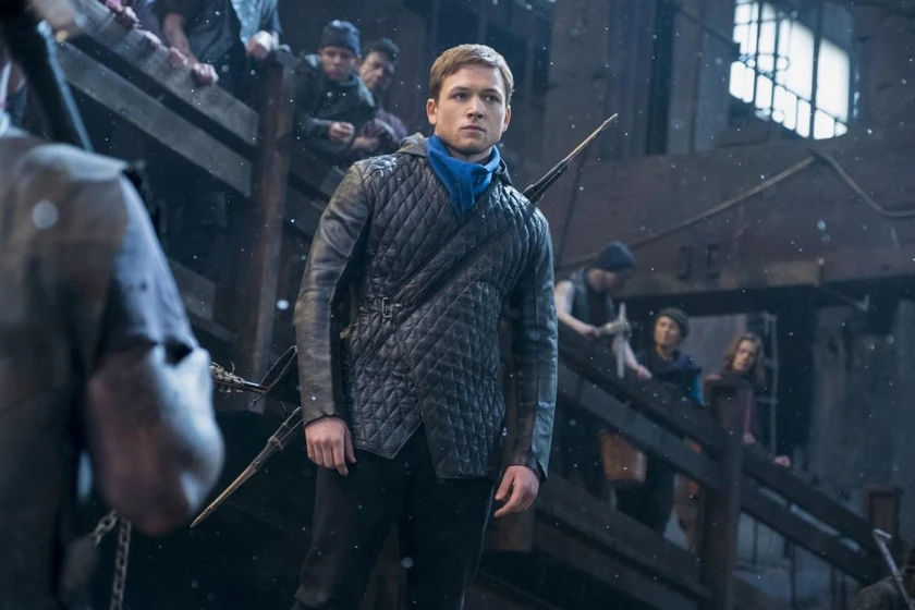 Taron Egerton en robin-hood