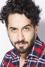 picture of actor Daniel Tovar