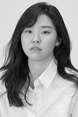 picture of actor Lee Min-ji