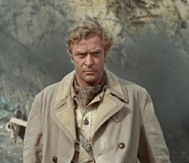 Michael Caine en Mercenarios sin Gloria
