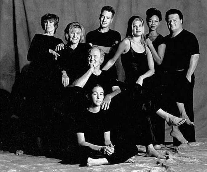 John Lithgow, Joseph Gordon-Levitt, Wayne Knight, Jane Curtin, French Stewart, Kristen Johnston, Simbi Khali y Elmarie Wendel en Cosas de Marcianos
