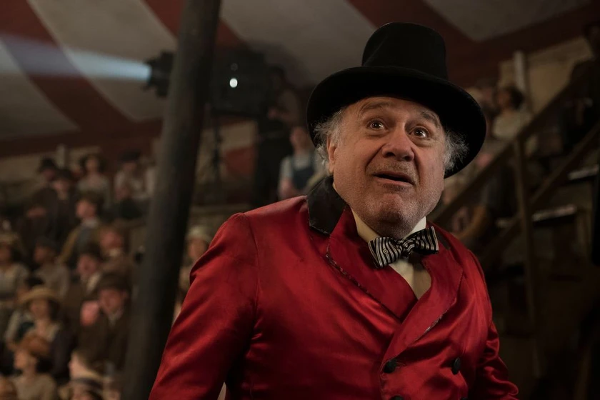 Danny DeVito en dumbo-2019