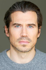 picture of actor Josh Burdett