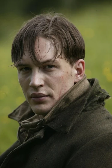 Tom Hardy en Fuga de Colditz