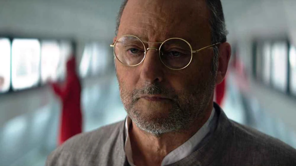 Jean Reno en el-ultimo-dia-en-la-tierra