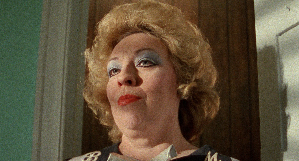 Janet Sovey en The Suckling