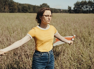 La ganadora del Premio del Jurado de Cannes, "El Sonido de la caída" se estrenará en Abril