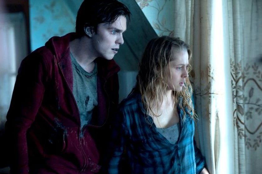 Nicholas Hoult y Teresa Palmer en memorias-de-un-zombie-adolescente