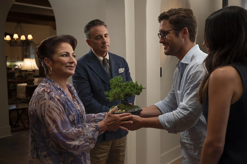 Andy Garcia, Gloria Estefan, Diego Boneta y Adria Arjona en El Padre de la Novia