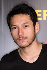 picture of actor Jason Young