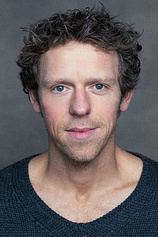 photo of person Richard Thomson