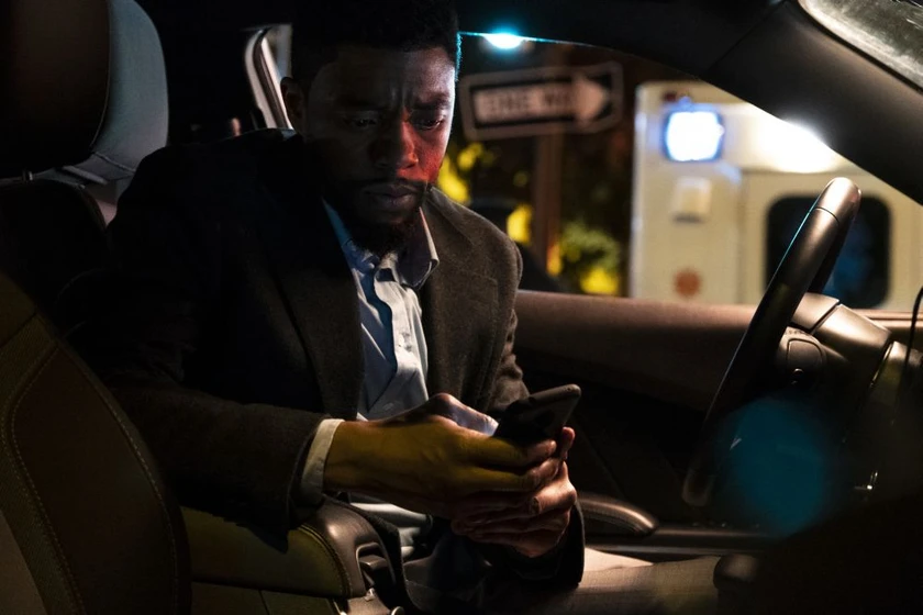 Chadwick Boseman en manhattan-sin-salida