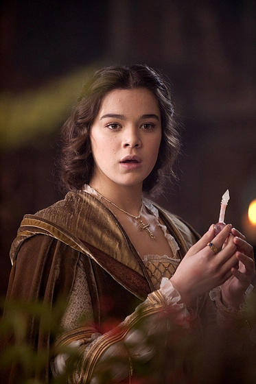 Hailee Steinfeld en Romeo and Juliet