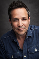 picture of actor Benjamin Ratner