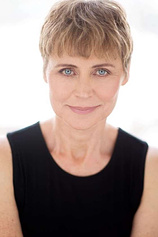 picture of actor Nikki Coghill