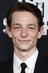 picture of actor Mike Faist