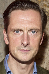 picture of actor Nicholas Gleaves