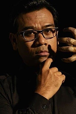 photo of person Eakasit Thairatana