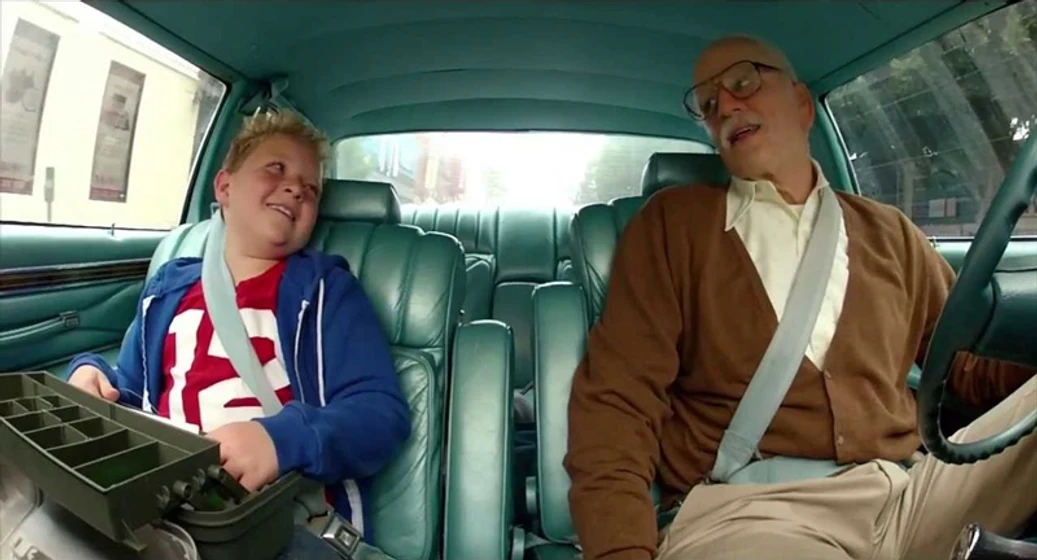 Johnny Knoxville y Jackson Nicoll en bad-grandpa