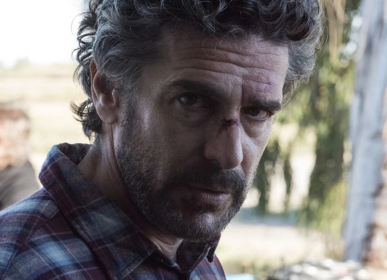 Leonardo Sbaraglia en el-desentierro