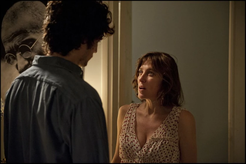 Louis Garrel y Valeria Bruni Tedeschi en un-castillo-en-italia