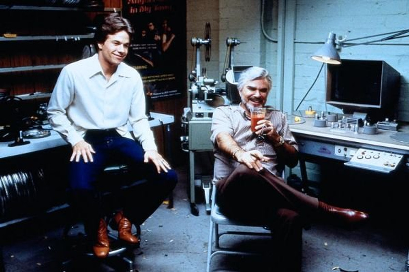 Mark Wahlberg y Burt Reynolds en Boogie Nights