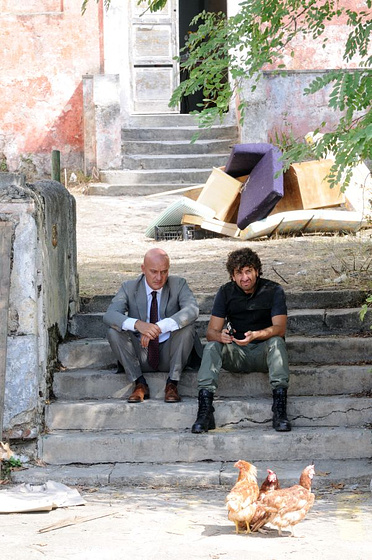 Claudio Bisio y Alessandro Siani en Bienvenidos al sur